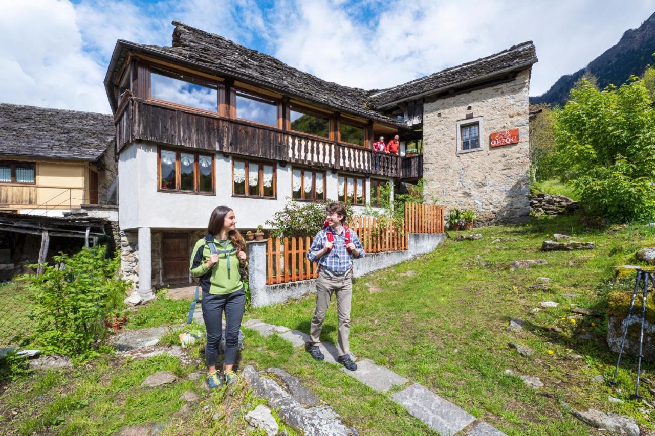 B&B Casa Quaroni Anzino Exteriör bild